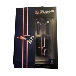NFL Bluetooth Wireless Earbuds with Charging Case Patriots Logo Black and Navy